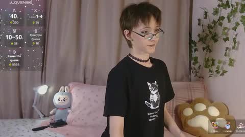 NextVibe1 online show from April 16, 2026, 5:25 pm