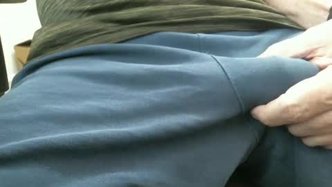 Snapshot of ngurth chatting on September 8, 2025, 8:41 pm ngurth online show from September 8, 2025, 8:41 pm