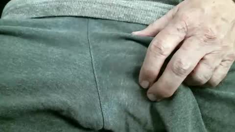 ngurth online show from November 23, 2025, 7:35 pm