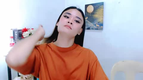 hottie nicole online show from April 18, 2026, 1:53 am