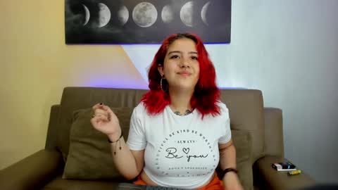 Estefani  online show from January 2, 2025, 11:41 am