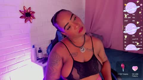 Snapshot of niafire chatting on November 13, 2025, 10:58 am Nia online show from November 13, 2025, 10:58 am