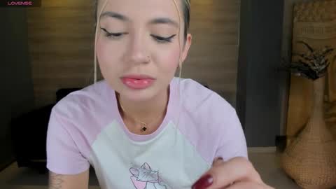 SQUIRTER DOLL    online show from October 23, 2025, 8:07 pm