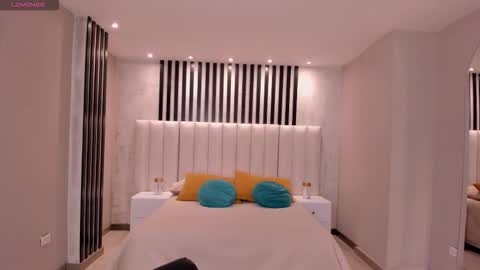 Snapshot of niasalvatore chatting on September 27, 2025, 6:57 pm Call me Nia online show from September 27, 2025, 6:57 pm