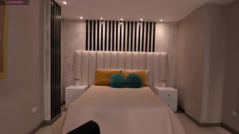 Snapshot of niasalvatore chatting on October 4, 2025, 6:06 pm Call me Nia online show from October 4, 2025, 6:06 pm