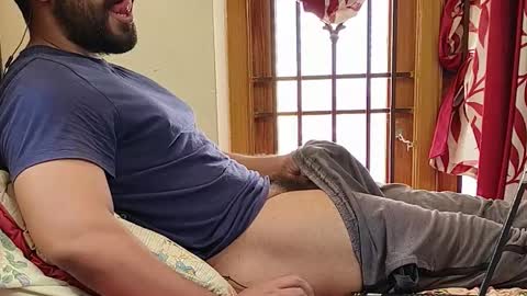 Snapshot of nice_guy_4u_ chatting on May 19, 2026, 5:25 am Robin online show from May 19, 2026, 5:25 am