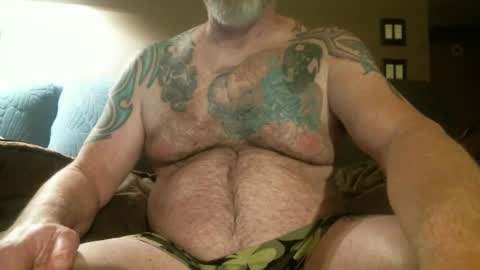 Snapshot of nice_oldguy60 chatting on December 28, 2024, 3:58 am OldMadtown Guy online show from December 28, 2024, 3:58 am