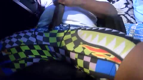 myniceblkdnyc online show from October 28, 2025, 5:33 am