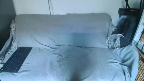 nicedoru online show from November 6, 2025, 8:37 am