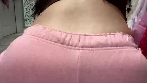 nicelymade4u online show from January 17, 2026, 1:32 am