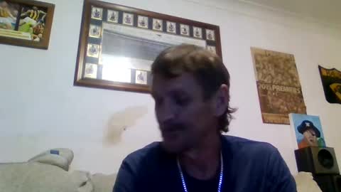 Sexiishaine online show from March 8, 2026, 4:33 pm