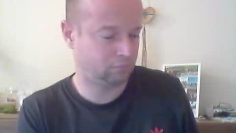 Snapshot of nick1990b chatting on October 6, 2025, 11:18 am nick1990b online show from October 6, 2025, 11:18 am