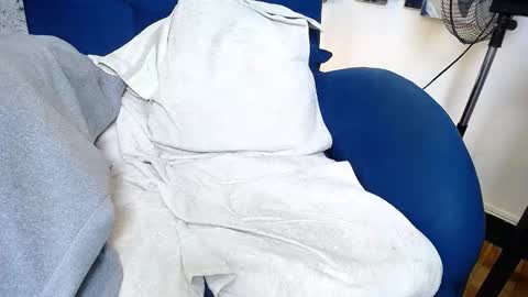 Snapshot of nick_carter_ chatting on October 12, 2025, 9:08 am Alex online show from October 12, 2025, 9:08 am