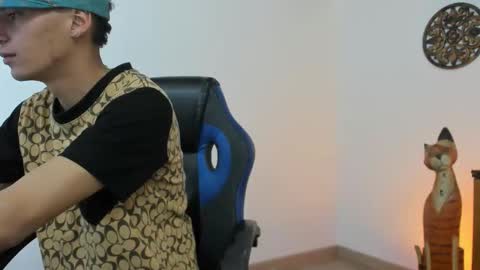 Snapshot of nick_nizzer chatting on October 26, 2025, 1:50 pm nick_nizzer online show from October 26, 2025, 1:50 pm