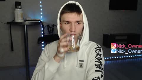 Snapshot of nick_owner chatting on February 18, 2025, 1:33 pm Nick online show from February 18, 2025, 1:33 pm