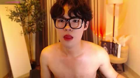 Snapshot of nick_wilde_07 chatting on May 12, 2026, 7:49 am Nick online show from May 12, 2026, 7:49 am