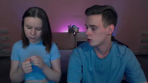 Snapshot of nickandmolly chatting on December 7, 2024, 5:09 pm nick and molly online show from December 7, 2024, 5:09 pm