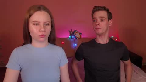 Snapshot of nickandmolly chatting on February 9, 2025, 5:01 pm nick and molly online show from February 9, 2025, 5:01 pm