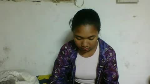 nickiqqyuu online show from July 13, 2026, 12:02 am