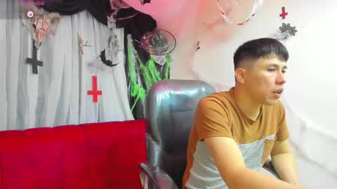 Snapshot of nickk_wolff chatting on October 19, 2025, 4:24 am Nickk Wolff online show from October 19, 2025, 4:24 am