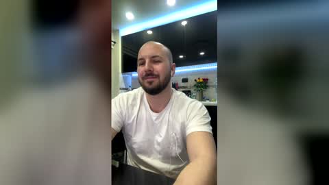 Julian online show from February 14, 2026, 12:51 am