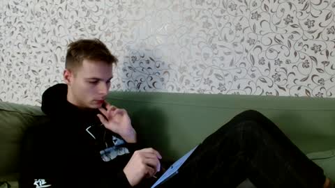 Snapshot of nicksuper8 chatting on January 4, 2025, 2:04 pm Nick online show from January 4, 2025, 2:04 pm