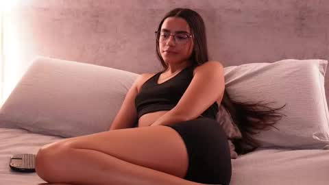 nicky and blake online show from March 26, 2026, 3:39 pm