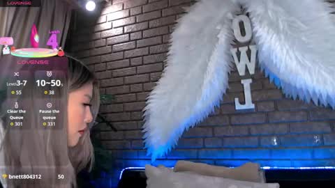 Snapshot of nicky_owl chatting on April 20, 2026, 11:13 am Today is my 41st birthday And in 2 hours Im waiting for you on the stream Stock up on tokens and a good mood Nicky online show from April 20, 2026, 11:13 am