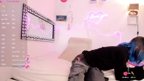 Snapshot of nicky_teem chatting on January 1, 2025, 11:51 pm nicky_teem online show from January 1, 2025, 11:51 pm