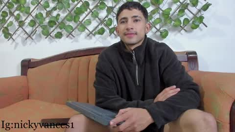 Snapshot of nicky_vance chatting on December 24, 2024, 4:40 pm nicky online show from December 24, 2024, 4:40 pm