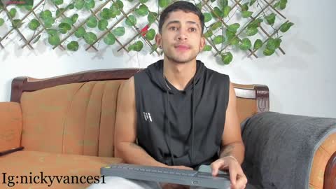 Snapshot of nicky_vance chatting on January 6, 2025, 7:24 pm nicky online show from January 6, 2025, 7:24 pm