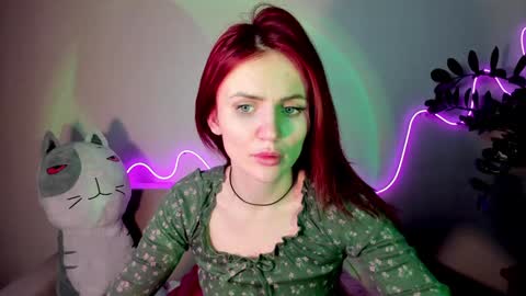 Snapshot of nicky_weekends chatting on December 13, 2024, 3:16 am Nicky Weekends online show from December 13, 2024, 3:16 am