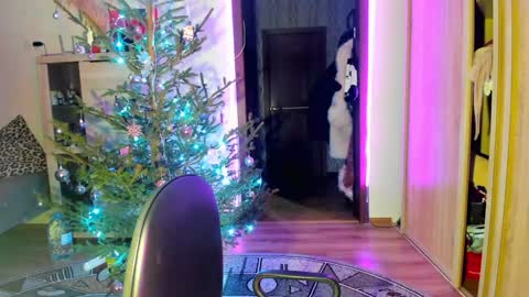 Snapshot of nicky_weekends chatting on January 13, 2025, 5:02 pm Nicky Weekends online show from January 13, 2025, 5:02 pm