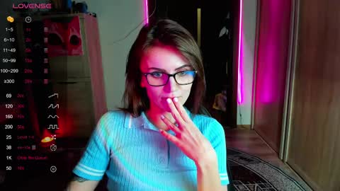 Snapshot of nicky_weekends chatting on March 1, 2025, 12:39 am Nicky Weekends online show from March 1, 2025, 12:39 am