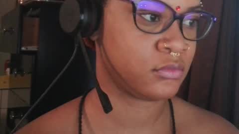 nickythehawtie online show from March 2, 2026, 12:34 pm