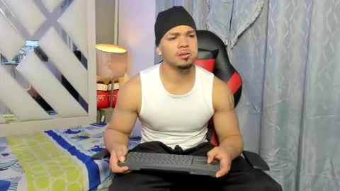 Snapshot of nico_blaze7 chatting on February 6, 2026, 12:19 pm nico_blaze7 online show from February 6, 2026, 12:19 pm