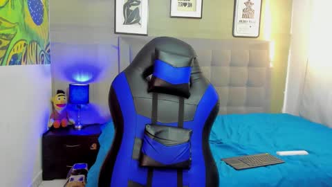 Snapshot of nico_blaze7 chatting on February 22, 2026, 12:26 pm nico_blaze7 online show from February 22, 2026, 12:26 pm