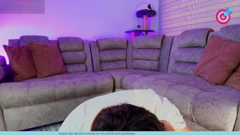 Snapshot of nico_cruz chatting on October 26, 2025, 10:25 pm nico online show from October 26, 2025, 10:25 pm