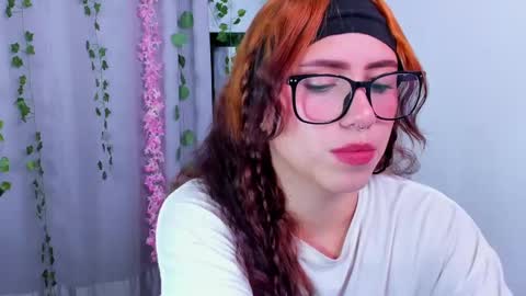 Snapshot of nico_lette_ chatting on February 25, 2025, 7:09 am Nico online show from February 25, 2025, 7:09 am