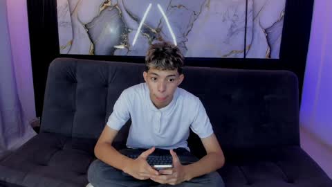 nico_naughtyboy online show from June 2, 2026, 12:34 am