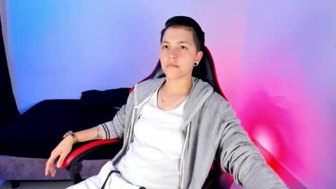 NICO online show from October 10, 2025, 2:21 am