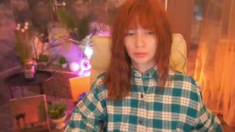 Nicol Moonn online show from February 4, 2026, 7:25 am