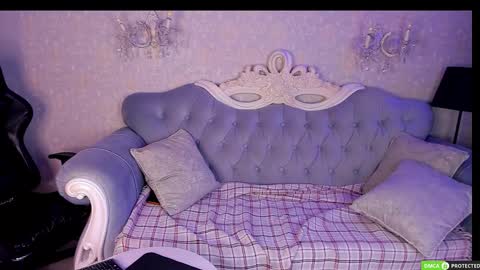 Nicola online show from March 3, 2025, 8:16 am