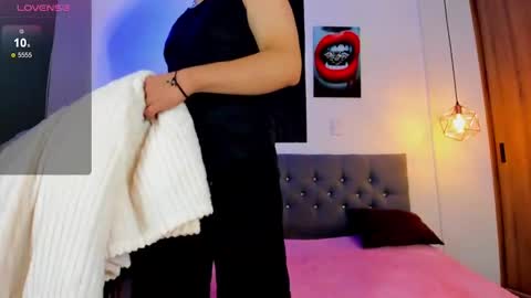 nicolas_james_sc online show from September 27, 2025, 3:28 pm