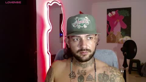 Snapshot of nicolas_torres99 chatting on January 16, 2025, 5:42 am nicolas online show from January 16, 2025, 5:42 am