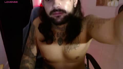 Snapshot of nicolas_torres99 chatting on January 24, 2025, 8:23 am nicolas online show from January 24, 2025, 8:23 am