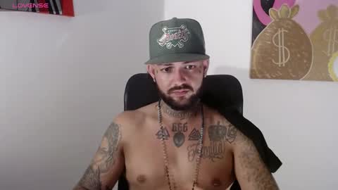 Snapshot of nicolas_torres99 chatting on January 28, 2025, 4:18 am nicolas online show from January 28, 2025, 4:18 am