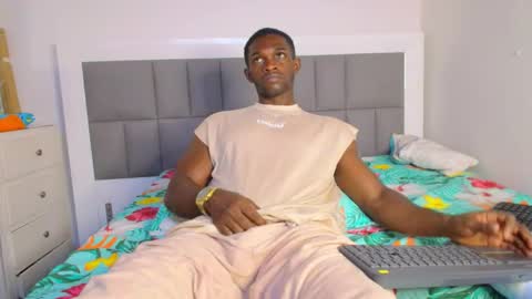 Snapshot of nicolaskan chatting on May 27, 2026, 4:26 pm Nicolas online show from May 27, 2026, 4:26 pm