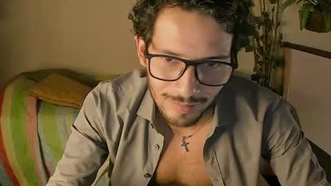 nicolasrodrii online show from June 11, 2026, 9:13 pm