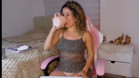 Nicol  online show from January 16, 2026, 10:47 pm